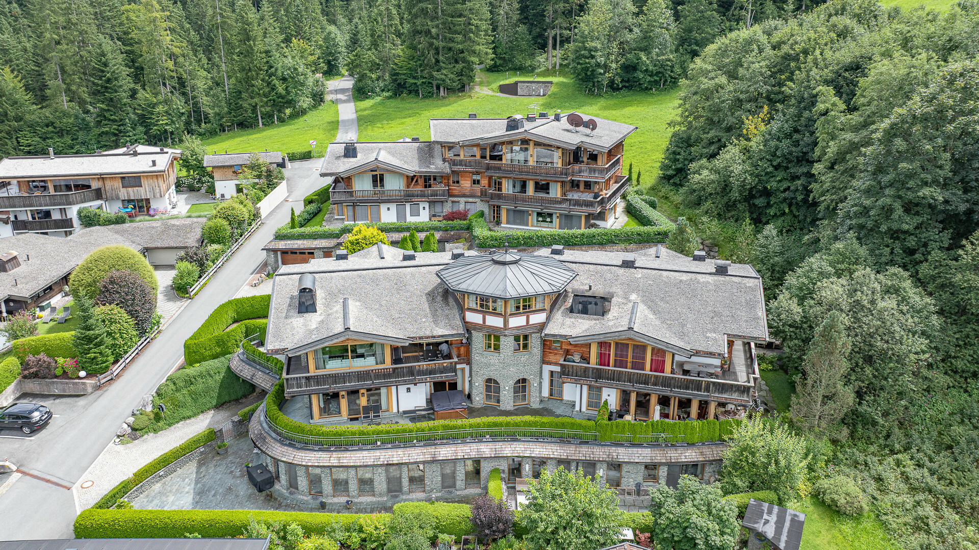 Thumbnail von Exklusive Wohnung in luxuriöser Anlage mit Indoorpool