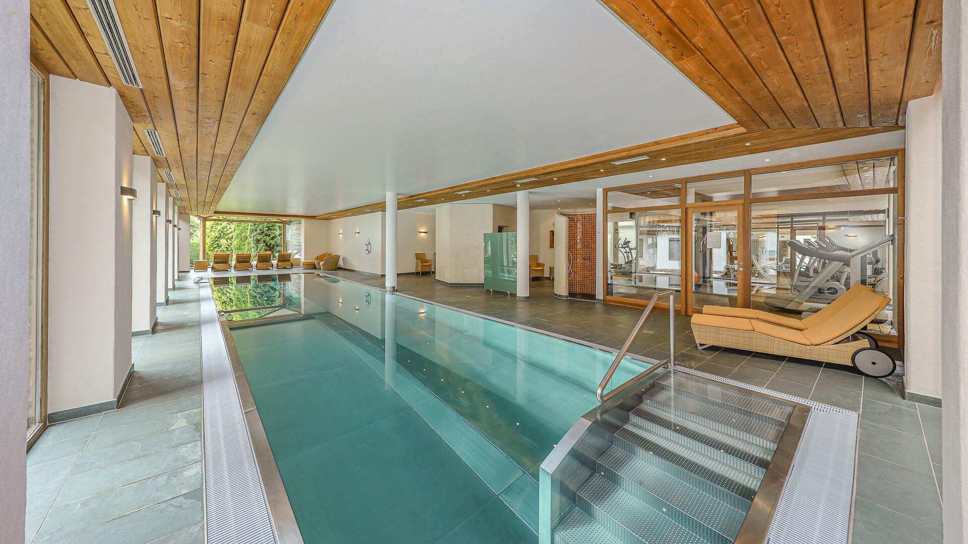 Thumbnail von Exklusive Wohnung in luxuriöser Anlage mit Indoorpool