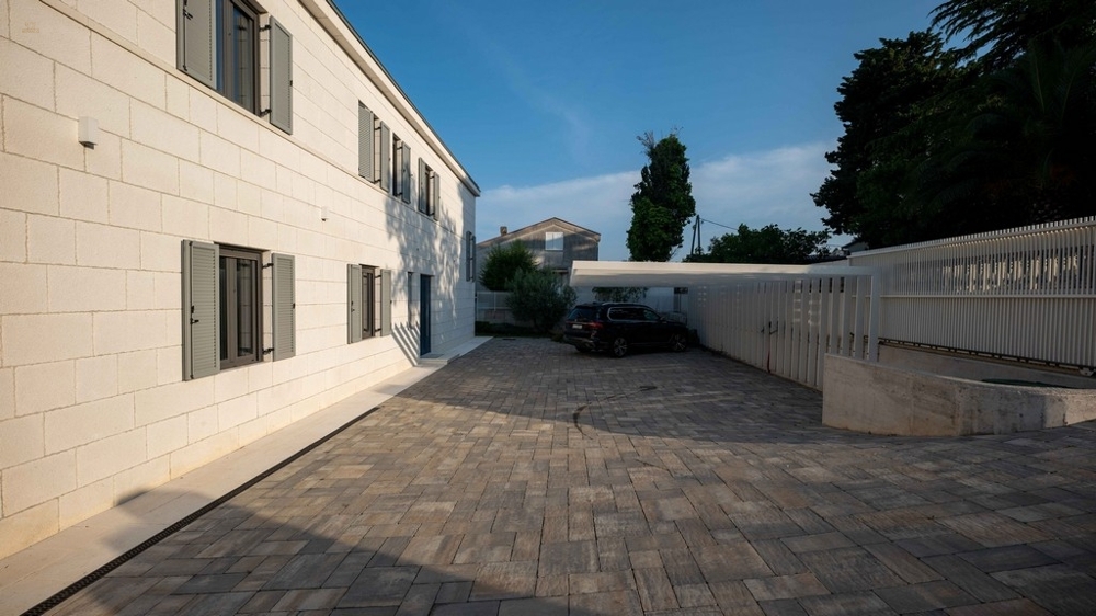 Thumbnail von Mediterrane Villa in der ersten Reihe zum Meer