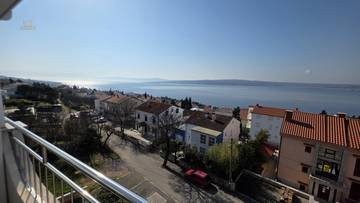 Wohnung mit Panorama-Meerblick