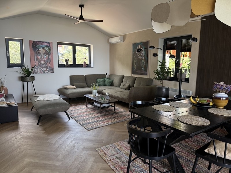 Thumbnail von Freistehendes Haus mit Panorama-Meerblick