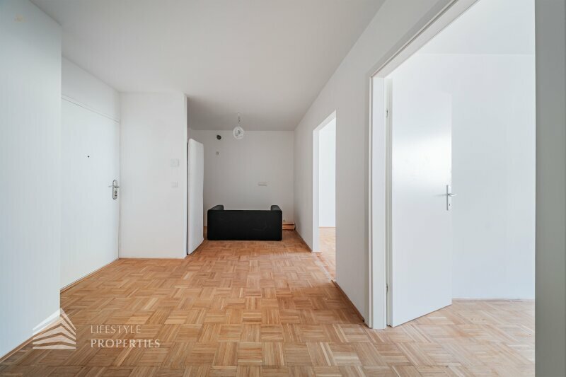 Thumbnail von Traumhafte 2-Zimmerwohnung/Ordination Nähe Schloss Hetzendorf