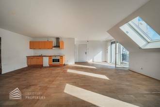 Thumbnail von Traumhafte 3-Zimmerwohnung mit Balkon, Nähe Schloss Hetzendorf