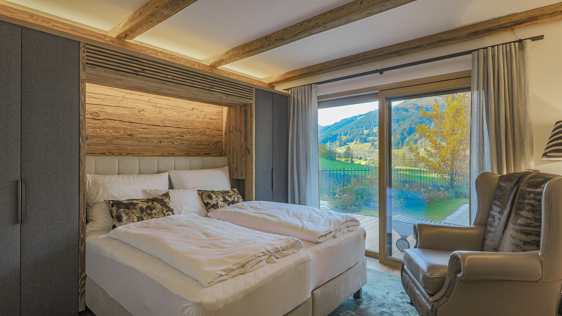 Thumbnail von Luxus-Gartenwohnung mit Pool in absoluter Toplage