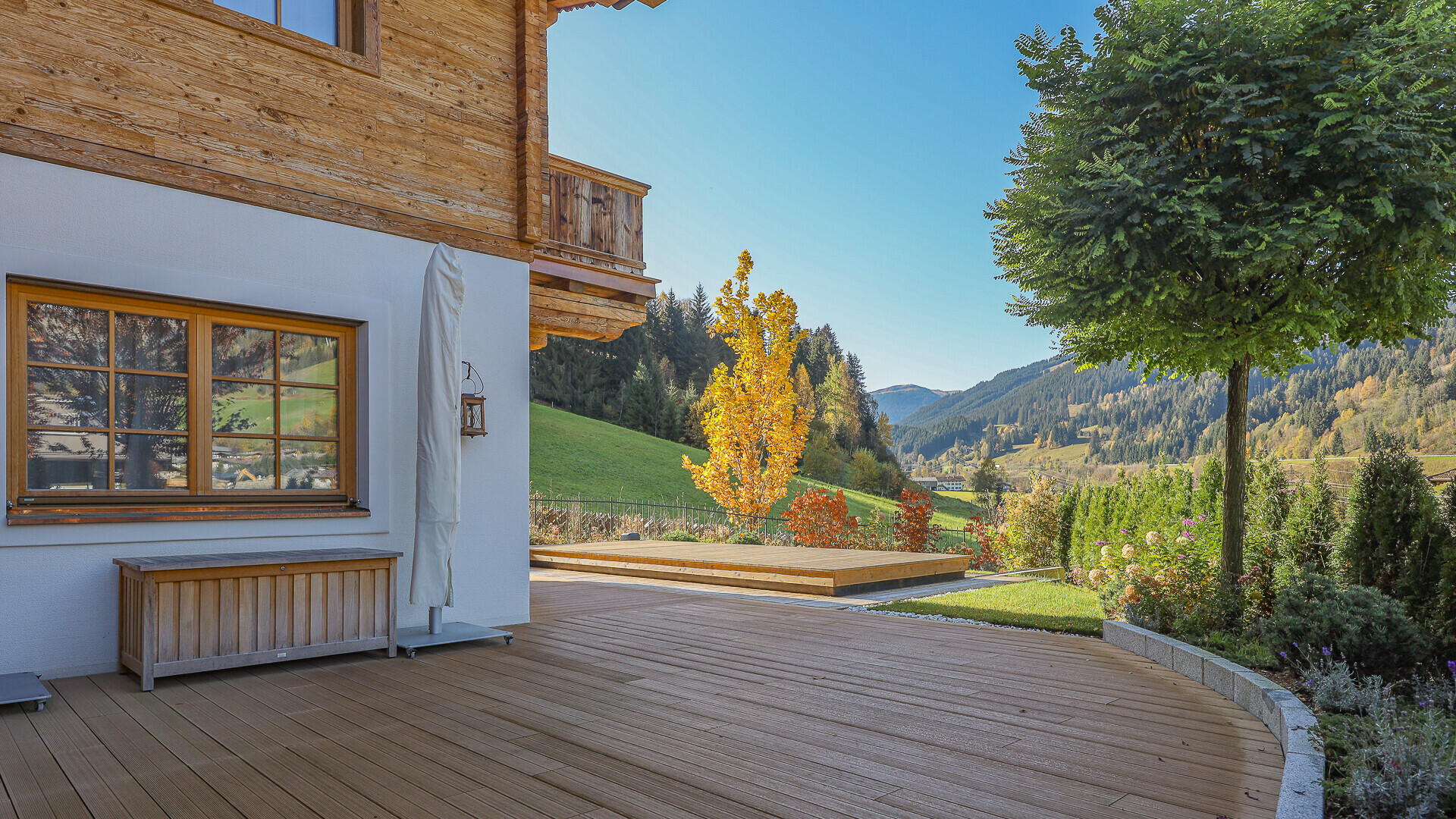 Thumbnail von Luxus-Gartenwohnung mit Pool in absoluter Toplage