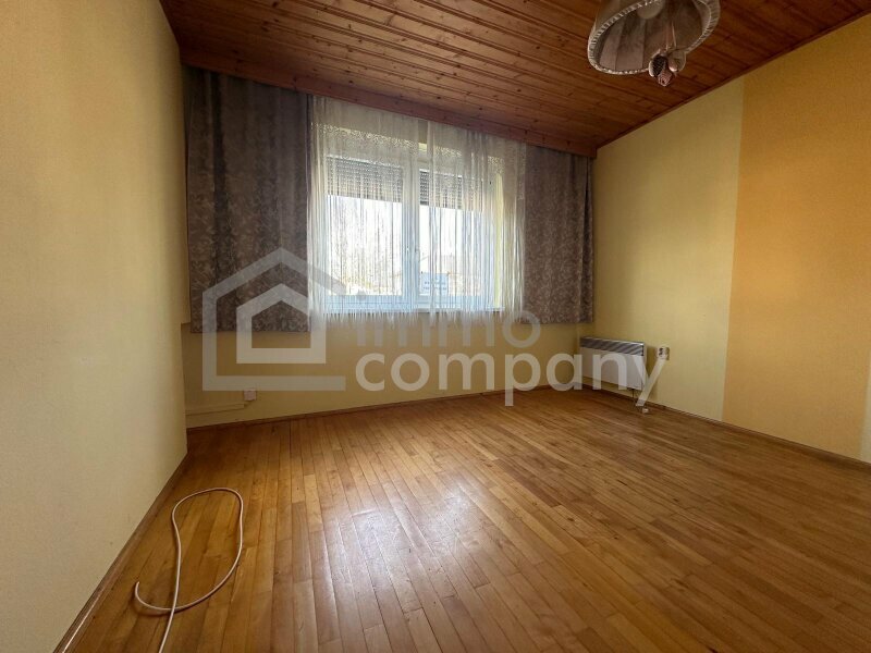 Thumbnail von Zweifamilienhaus in Oberwart, 6 Zimmer, 2 Terrassen, Garage – Ihr Sanierungsprojekt!