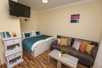 Thumbnail von Apartmenthaus mit 13 Wohneinheiten, Region Split