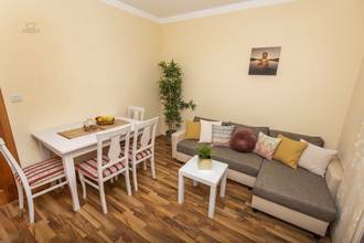 Thumbnail von Apartmenthaus mit 13 Wohneinheiten, Region Split