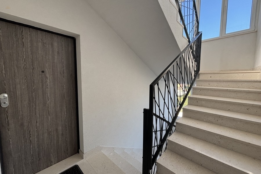 Thumbnail von Penthouse mit Dachterrasse und Meerblick