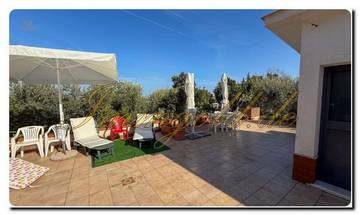Thumbnail von Casa mit tollem Fernblick auf das Meer, Palermo gleich neben an, antike Möbel dürfen nicht fehlen