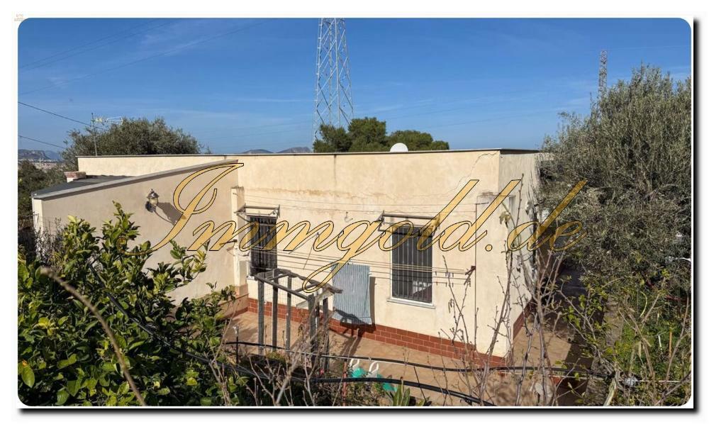 Thumbnail von Casa mit tollem Fernblick auf das Meer, Palermo gleich neben an, antike Möbel dürfen nicht fehlen
