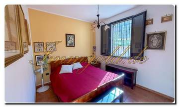 Thumbnail von Casa mit tollem Fernblick auf das Meer, Palermo gleich neben an, antike Möbel dürfen nicht fehlen