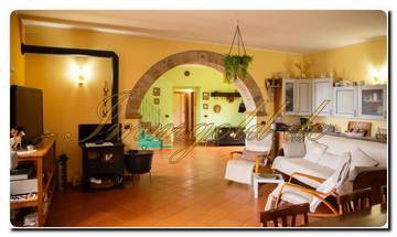 Thumbnail von Super-willa na północy Sycylii na około 20 000 m² terenu, parkowy ogród, widok na Wyspy Eolskie, gaje oliwne i wspaniały widok na morze