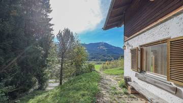 Thumbnail von Pozemek s platným stavebním povolením na luxusní rekreační vilu