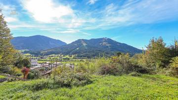 Thumbnail von Pozemek s platným stavebním povolením na luxusní rekreační vilu