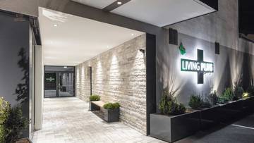 Thumbnail von Exkluzivní kancelář v prestižní lokalitě s bytem pro provozovatele