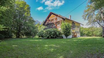 Historische Villa in idyllischer Lage
