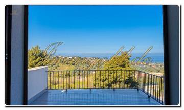 Thumbnail von Nowoczesny, elegancki bliźniak z panoramicznym widokiem na morze, tarasem i możliwością dodania basenu.