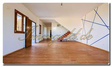 Thumbnail von Nowoczesny, elegancki bliźniak z panoramicznym widokiem na morze, tarasem i możliwością dodania basenu.