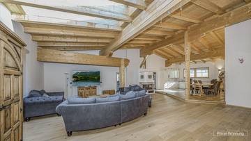 Thumbnail von Skihütte & Gastgewerbebetrieb mit exklusiver Wohnmöglichkeit