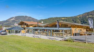 Thumbnail von Skihütte & Gastgewerbebetrieb mit exklusiver Wohnmöglichkeit