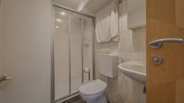 Thumbnail von Pozemek s historickým objektem a částečně rekreačním bydlištěm