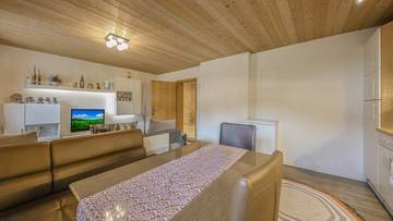 Thumbnail von Pozemek s historickým objektem a částečně rekreačním bydlištěm