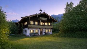 Historisches Bauernhaus in Grün-Ruhelage
