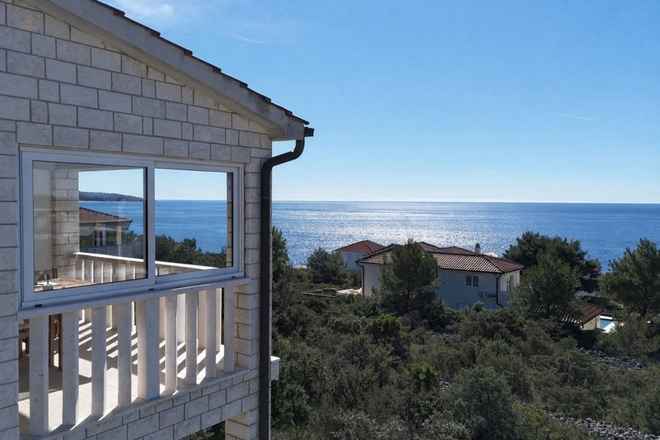 Mediterranes Haus mit wunderschönem Meerblick
