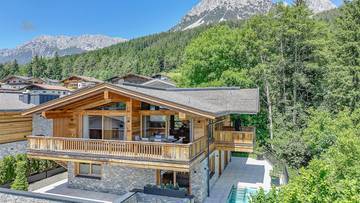 Thumbnail von Luxuschalet mit Pool in Toplage am Fuße des Wilden Kaiser