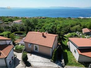 Thumbnail von Familienhaus mit schönem Meerblick