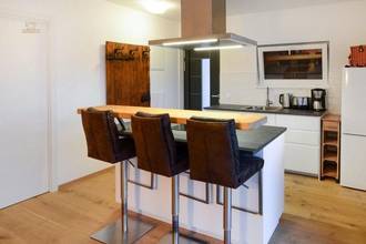 Thumbnail von Wohnung mit Garten und privatem Pool, Region Trogir