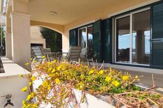 Thumbnail von Villa mit drei Wohneinheiten direkt am Meer