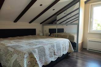 Thumbnail von Villa mit drei Wohneinheiten direkt am Meer