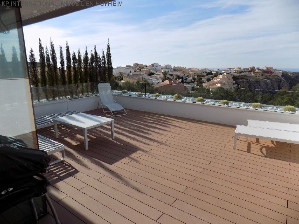 ***Modernes Appartement mit Meerblick in Benitachell***