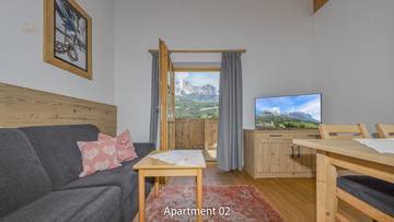 Thumbnail von Golf sahasına doğrudan Kaiser manzaralı apartman