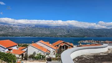 Thumbnail von Haus mit wunderschönem Blick auf das Velebit-Gebirge und das Meer