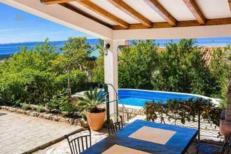 Thumbnail von Haus mit Pool und Meerblick