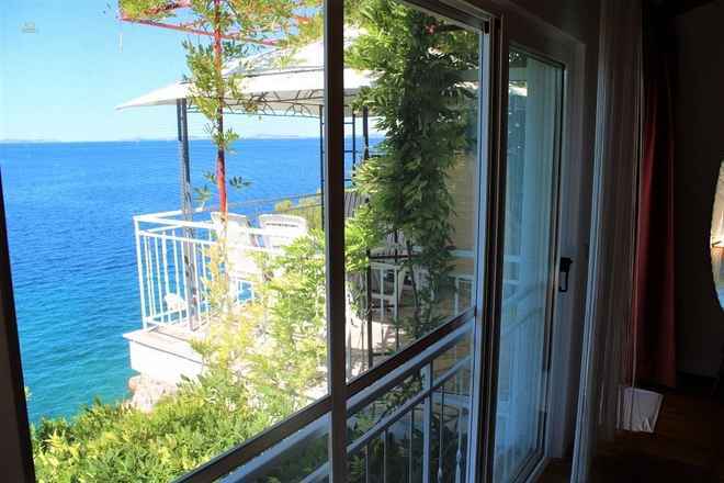 Haus in der ersten Reihe zum Meer