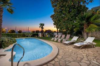 Thumbnail von Mediterrane Villa mit Pool direkt am Meer
