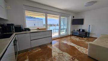 Thumbnail von Penthouse mit Dachterrasse und Meerblick