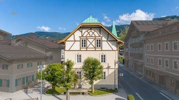 Thumbnail von Exklusive-historische Villa im Zentrum