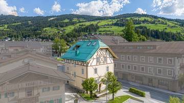 Thumbnail von Exklusive-historische Villa im Zentrum