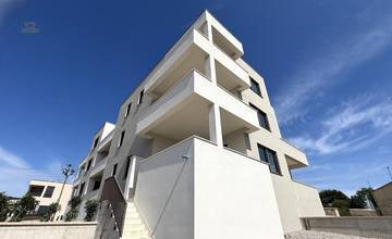 Thumbnail von Moderne Neubauwohnung mit Panorama-Meerblick