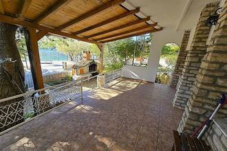 Thumbnail von Haus in attraktiver Lage in der ersten Reihe zum Meer, Region Sibenik