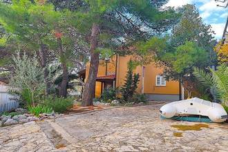 Thumbnail von Haus in attraktiver Lage in der ersten Reihe zum Meer, Region Sibenik