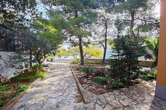 Thumbnail von Haus in attraktiver Lage in der ersten Reihe zum Meer, Region Sibenik