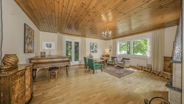 Thumbnail von Golf-in/Golf-out Landhaus in sonniger Toplage