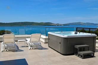 Thumbnail von Luxuriöses Penthouse mit Dachterrasse und Meerblick
