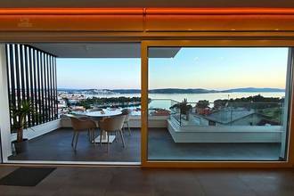 Thumbnail von Luxuriöses Penthouse mit Dachterrasse und Meerblick